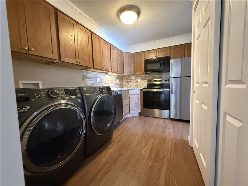 Laundry units